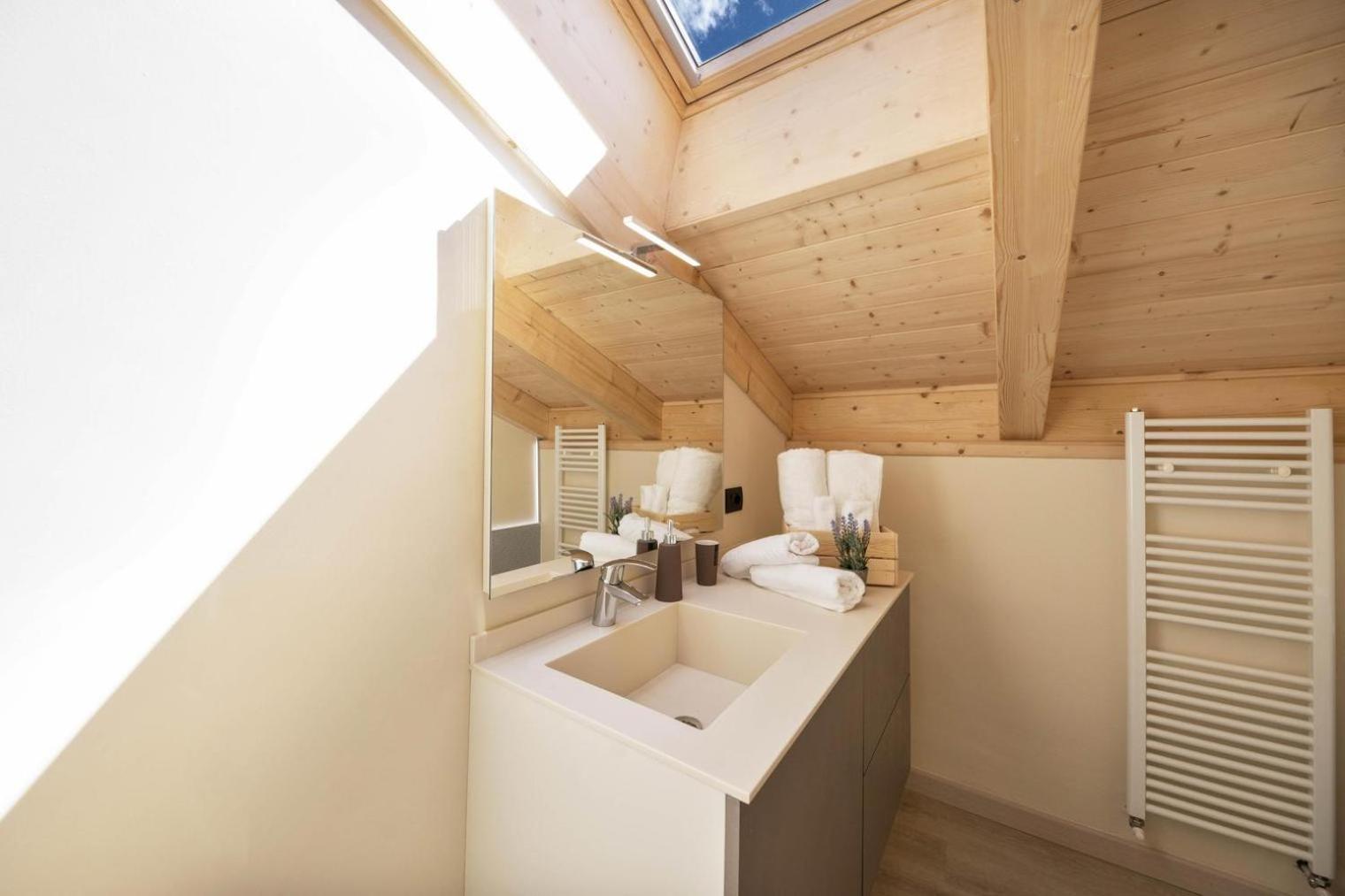 Casa Pare' B&B Tesero Eksteriør bilde